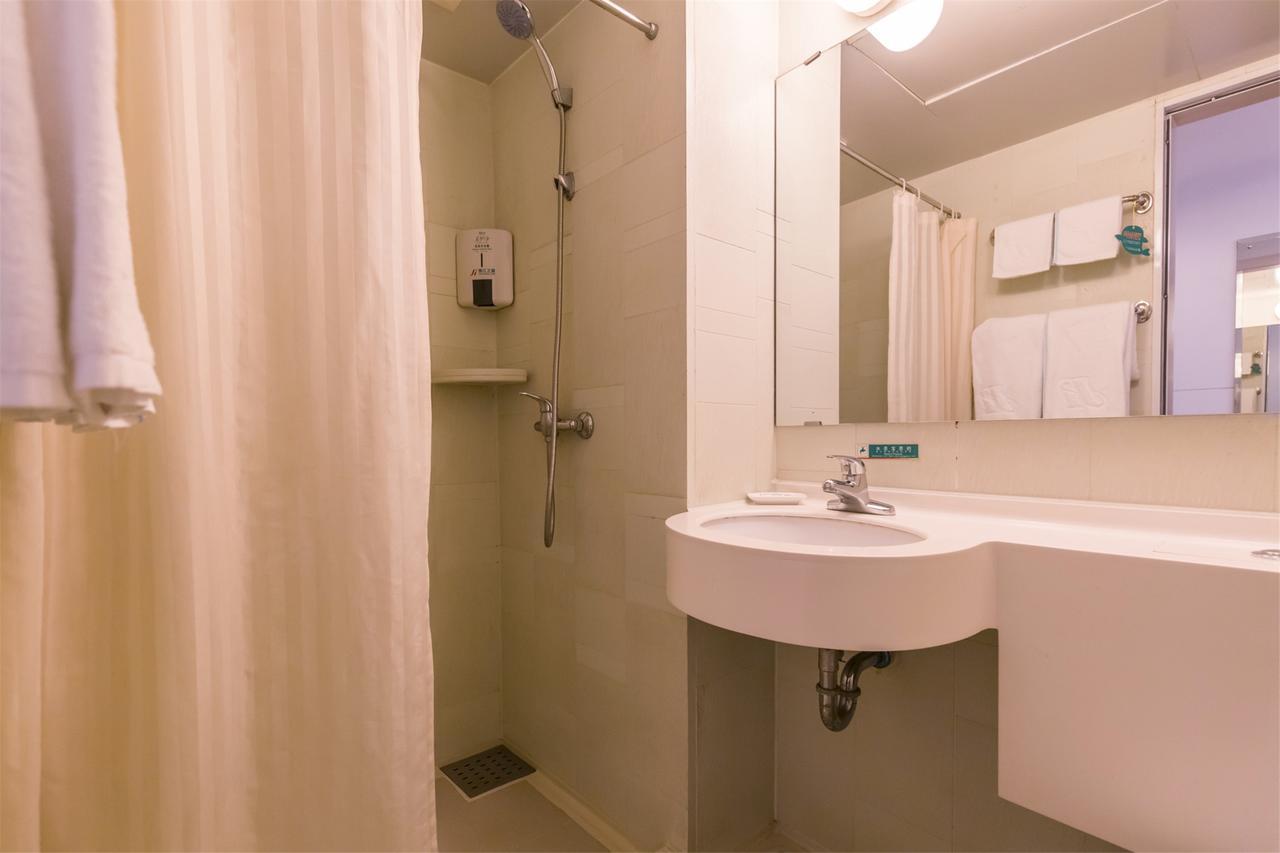 Jinjiang Inn Nanyang Middle Jianshe Road Экстерьер фото